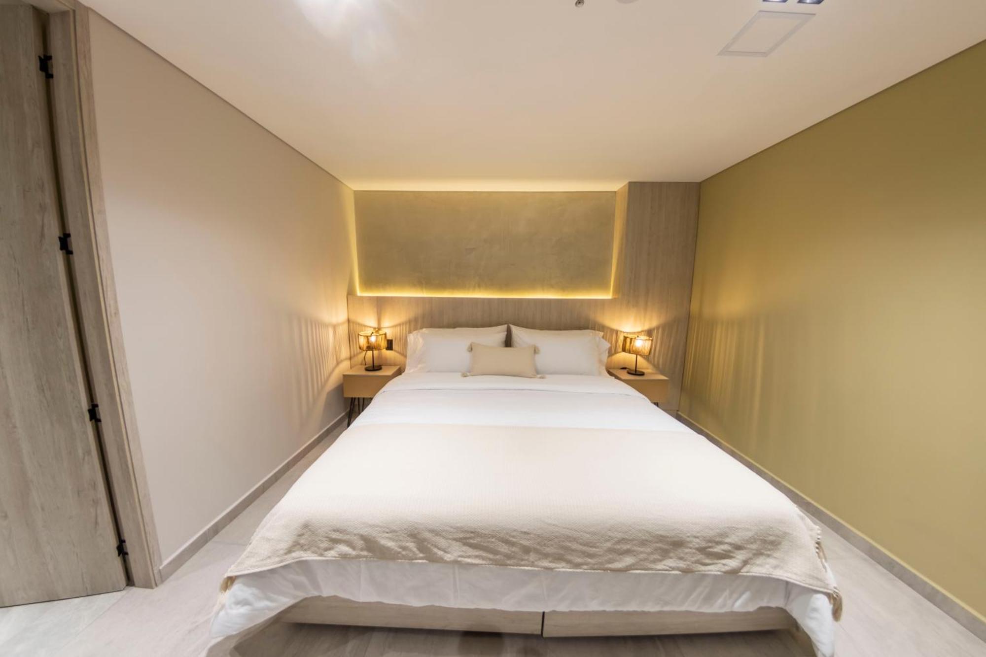 Sonata 44 Hotel Laureles 麦德林 外观 照片