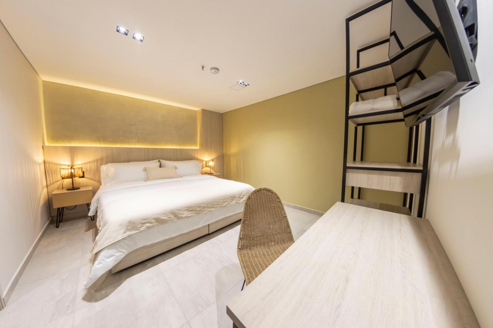 Sonata 44 Hotel Laureles 麦德林 外观 照片